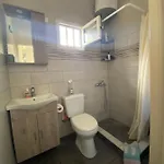 Casa Helen Limin Ierakos